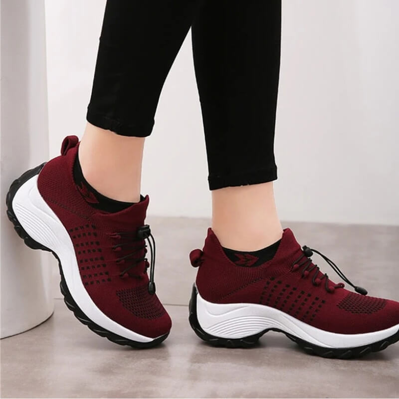 LARA ComfySteps™ - The best orthopedic shoes for women - Lisa New York