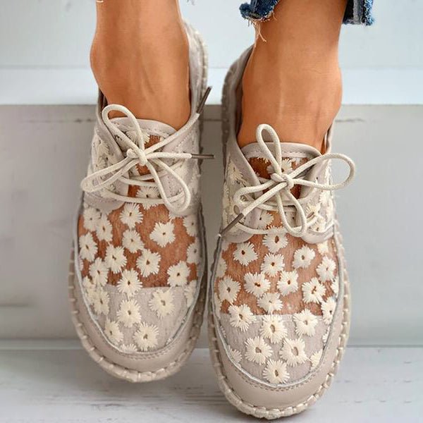 Women's Embroidered Lace Shoes-Lisa New York